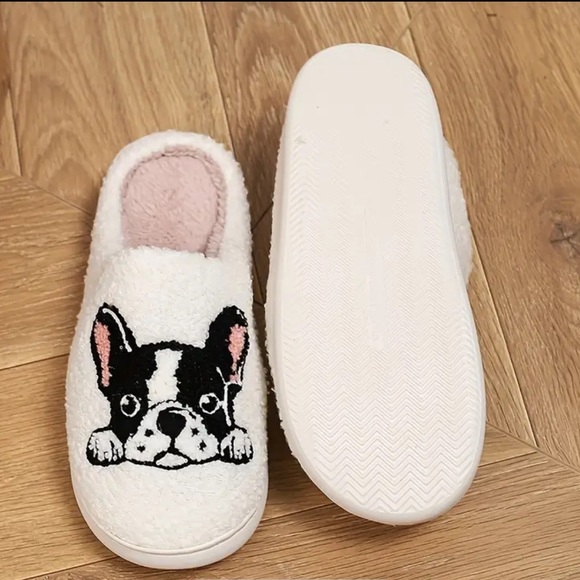 French Bulldog fuzzy slippers - Picture 4 of 4